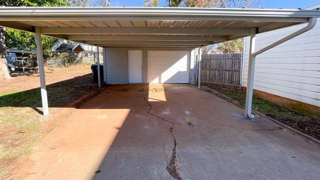 3012 N Venice Boulevard, Oklahoma City, OK 73107