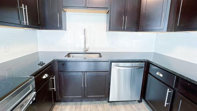 3012 N Venice Boulevard, Oklahoma City, OK 73107