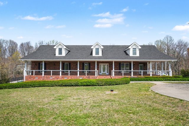 11948 Betts Rd, Greenbrier, TN 37073
