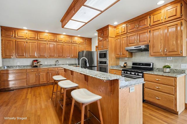 11948 Betts Rd, Greenbrier, TN 37073