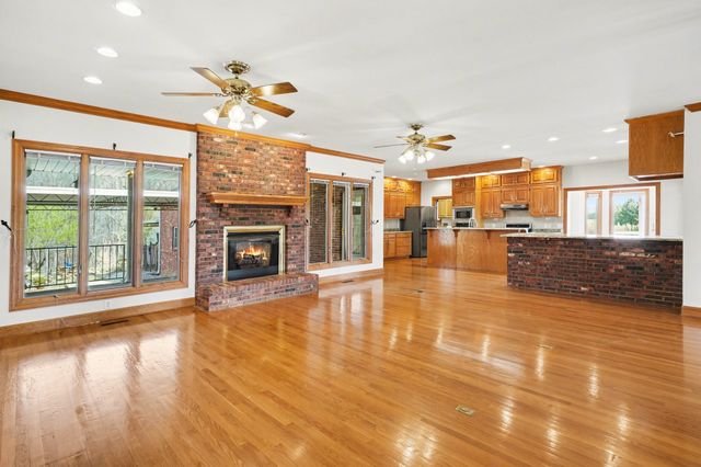 11948 Betts Rd, Greenbrier, TN 37073