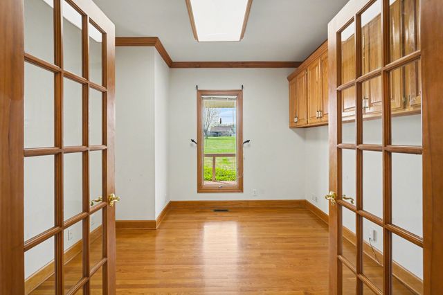 11948 Betts Rd, Greenbrier, TN 37073