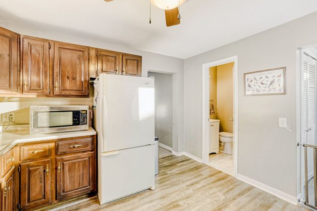 414 S State Street, Hampshire, IL 60140