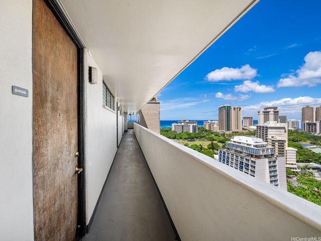 2092 Kuhio Avenue 2405, Honolulu, HI 96815