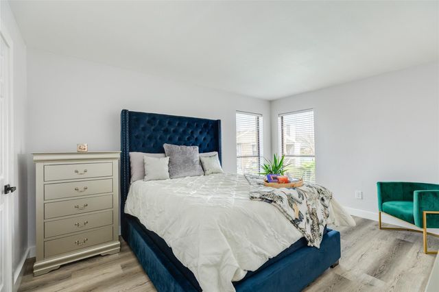 3220 69th Street F5, Galveston, TX 77551