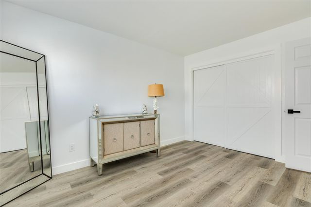 3220 69th Street F5, Galveston, TX 77551