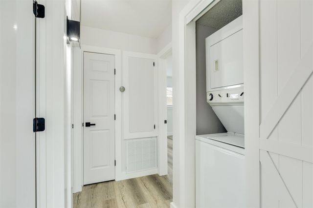 3220 69th Street F5, Galveston, TX 77551