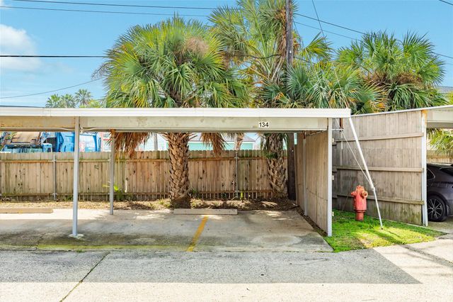 3220 69th Street F5, Galveston, TX 77551