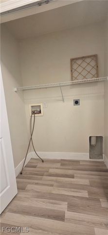 1019 SE 12th TER, Cape Coral, FL 33990