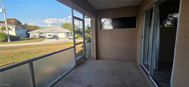 1019 SE 12th TER, Cape Coral, FL 33990