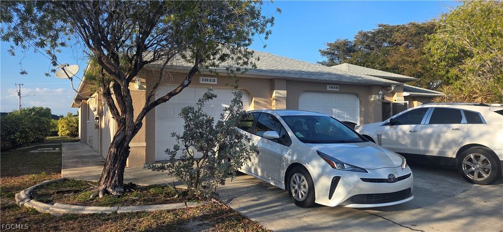 1019 SE 12th TER, Cape Coral, FL 33990