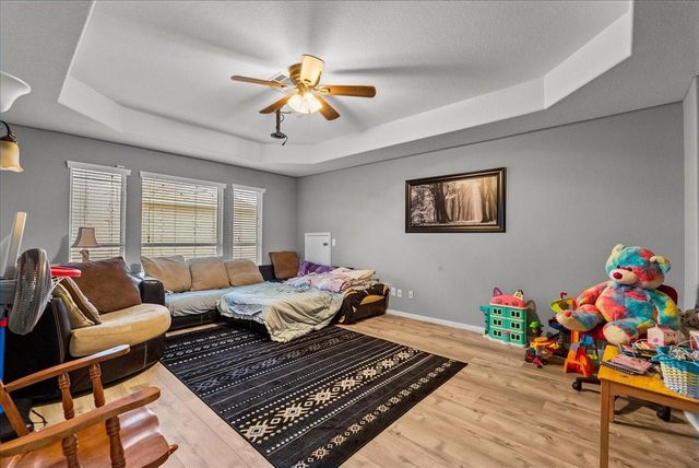 814 Corner Square, Seabrook, TX 77586