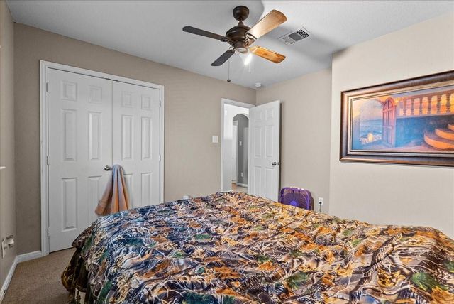 814 Corner Square, Seabrook, TX 77586