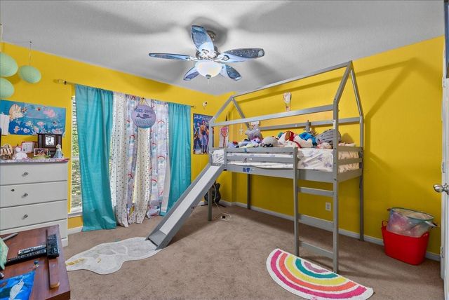 814 Corner Square, Seabrook, TX 77586