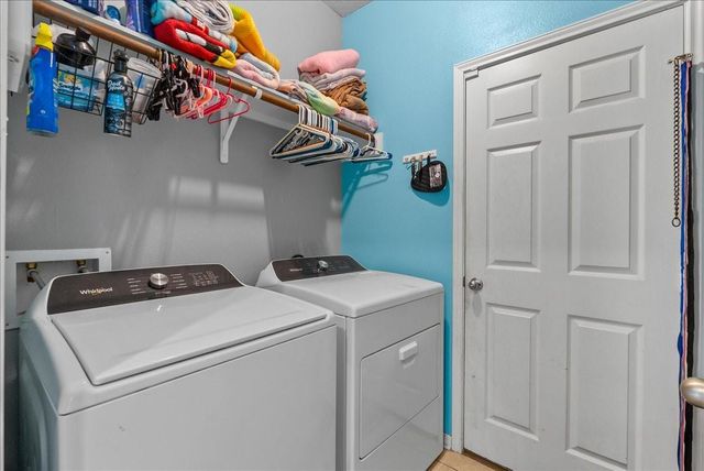814 Corner Square, Seabrook, TX 77586