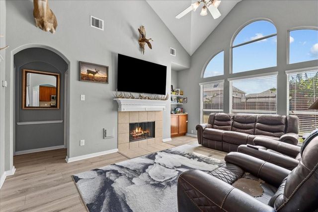 814 Corner Square, Seabrook, TX 77586