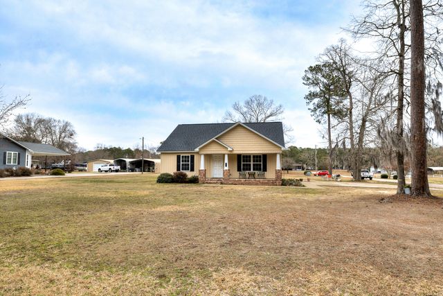 1824 Camp Shelor Drive, Manning, SC 29102