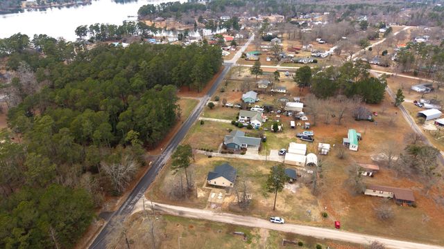 1824 Camp Shelor Drive, Manning, SC 29102