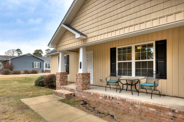 1824 Camp Shelor Drive, Manning, SC 29102