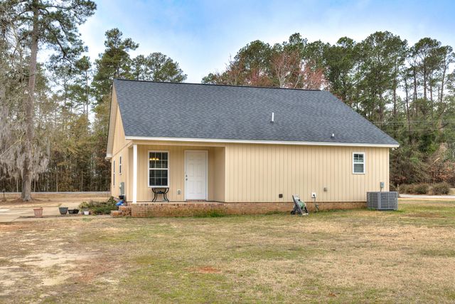 1824 Camp Shelor Drive, Manning, SC 29102