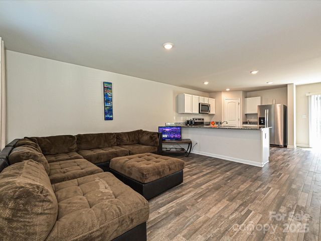 323 J C Dellinger Road, Cherryville, NC 28021