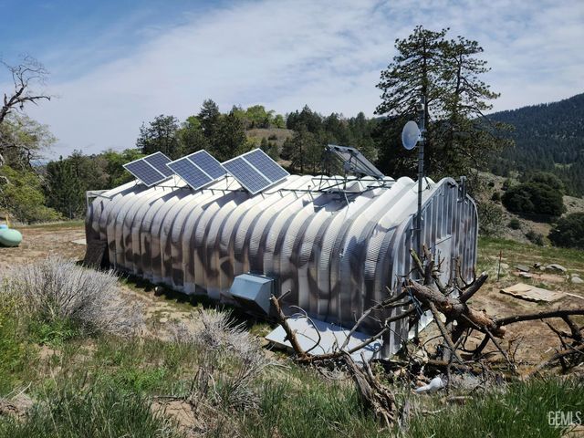 23200 Grimsel Drive, Tehachapi, CA 93561