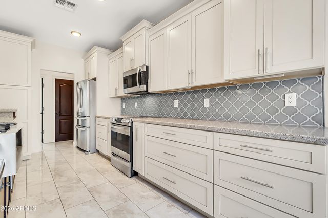 2698 E TEAKWOOD Place, Chandler, AZ 85249