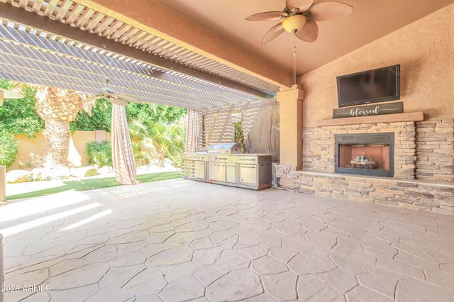 2698 E TEAKWOOD Place, Chandler, AZ 85249