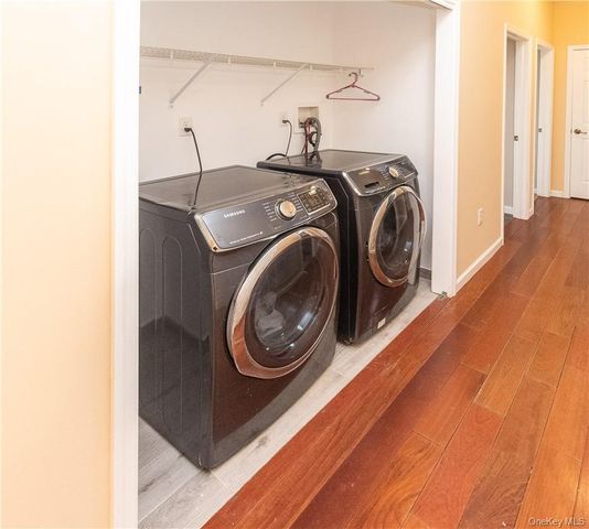 66 Mulberry Lane, Milton, NY 12547