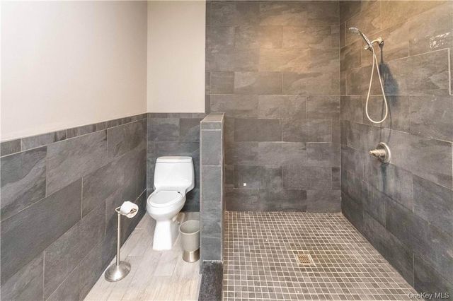 66 Mulberry Lane, Milton, NY 12547