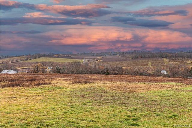 66 Mulberry Lane, Milton, NY 12547