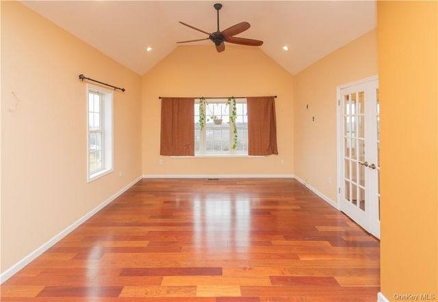 66 Mulberry Lane, Milton, NY 12547
