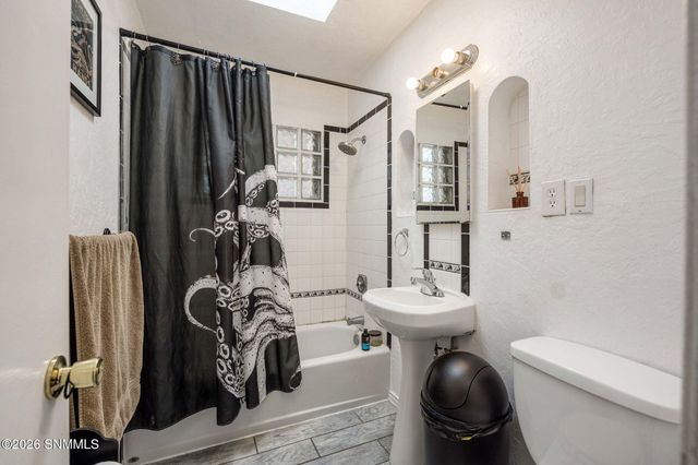 1121 Luna Street, Las Cruces, NM 88001