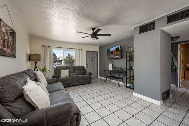 1121 Luna Street, Las Cruces, NM 88001