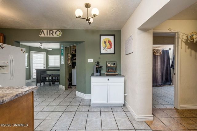 1121 Luna Street, Las Cruces, NM 88001