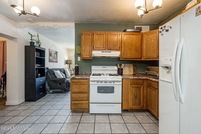 1121 Luna Street, Las Cruces, NM 88001