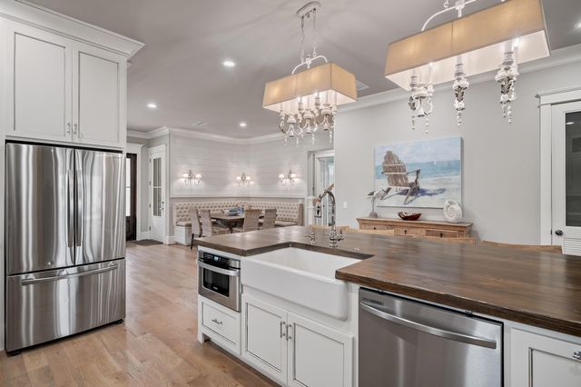 3574 Waverly Circle, Destin, FL 32541