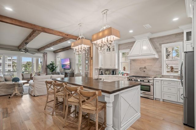 3574 Waverly Circle, Destin, FL 32541