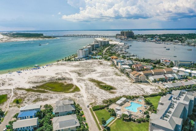 3574 Waverly Circle, Destin, FL 32541