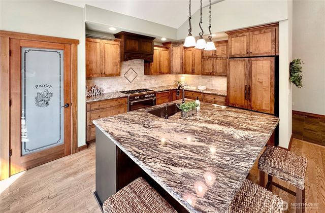 5633 Cedar Flats Road SW, Olympia, WA 98512