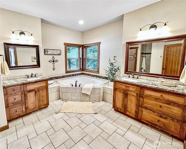 5633 Cedar Flats Road SW, Olympia, WA 98512