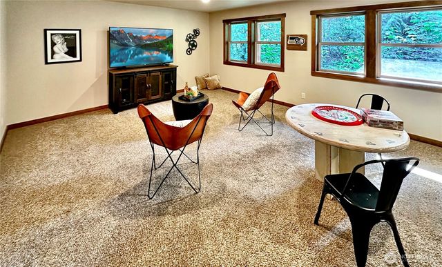 5633 Cedar Flats Road SW, Olympia, WA 98512