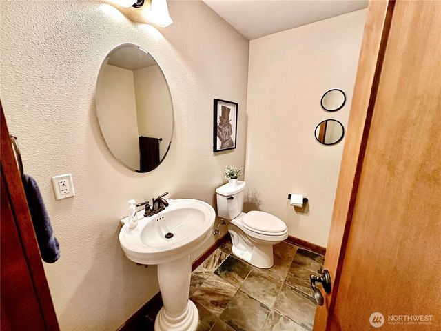5633 Cedar Flats Road SW, Olympia, WA 98512