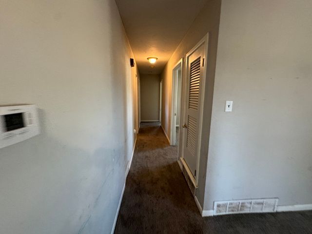 200 SW Moody Street, Burleson, TX 76028