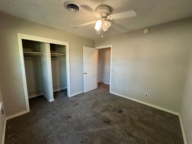 200 SW Moody Street, Burleson, TX 76028