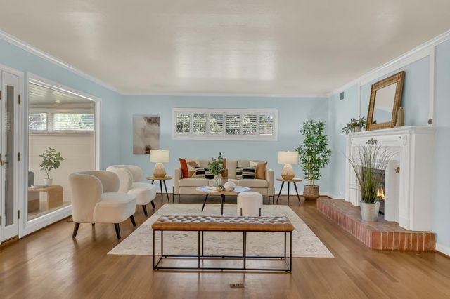 1071 W Monterey Ave, Stockton, CA 95204