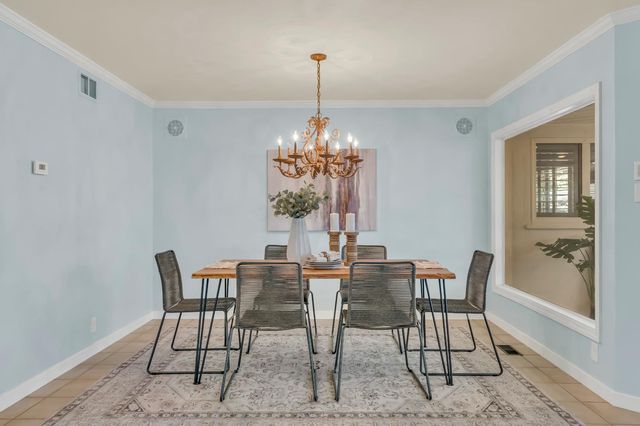 1071 W Monterey Ave, Stockton, CA 95204