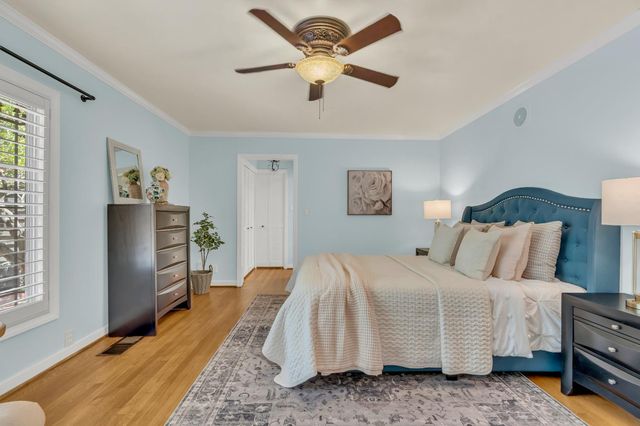 1071 W Monterey Ave, Stockton, CA 95204