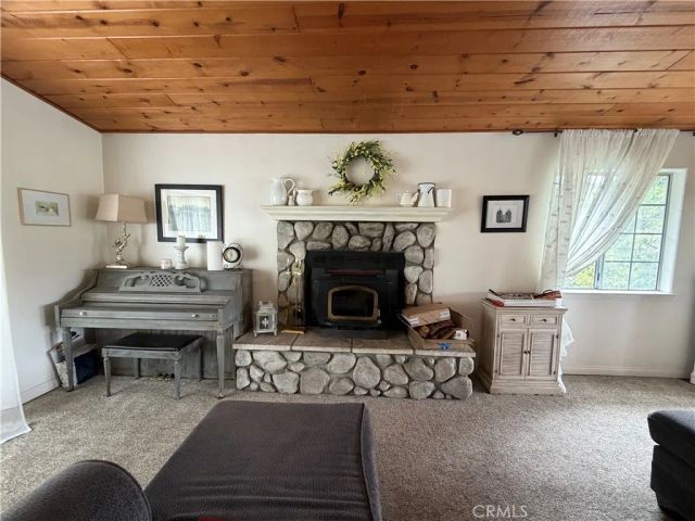 22198 Pine Drive, Crestline, CA 92322