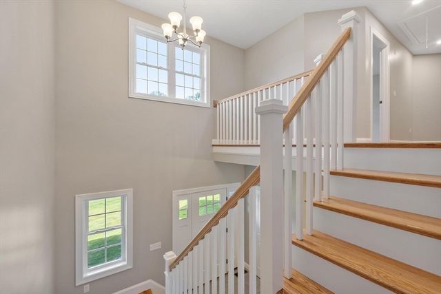 4 Jewett Rd, Sterling, MA 01564
